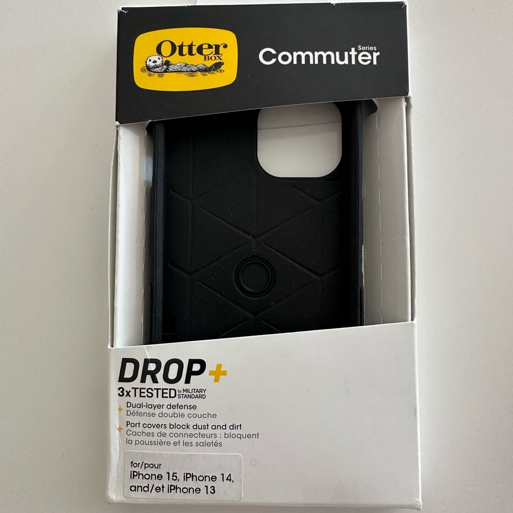 OtterBox Commuter Series Black Case for iPhone 15/14/13